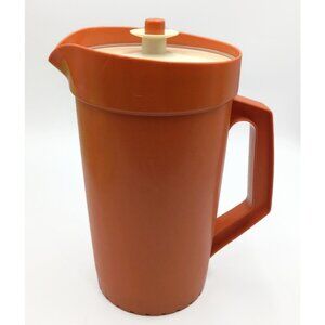 Vintage Tupperware Harvest Orange 2 Qt Beverage Pitcher 800-11 Push Button Lid